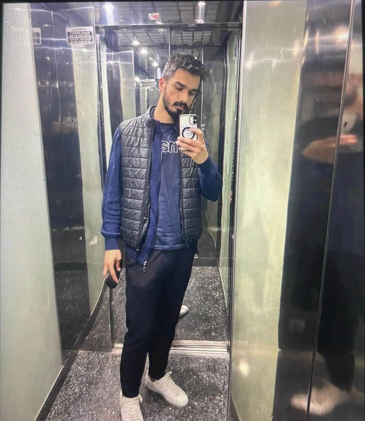 Hayata Olan Aşkı, Yaşama Sevinci ve İş Hayatındaki Başarıları